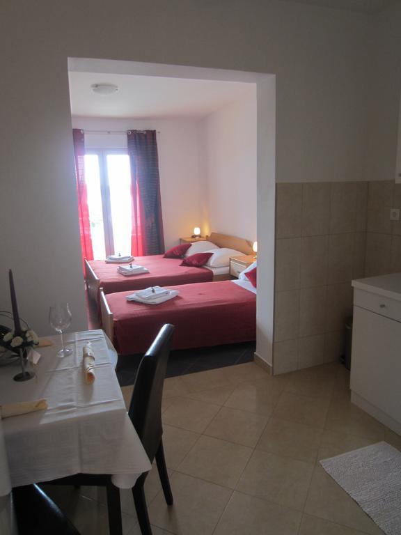 Apartments Saldun Trogir Exterior foto